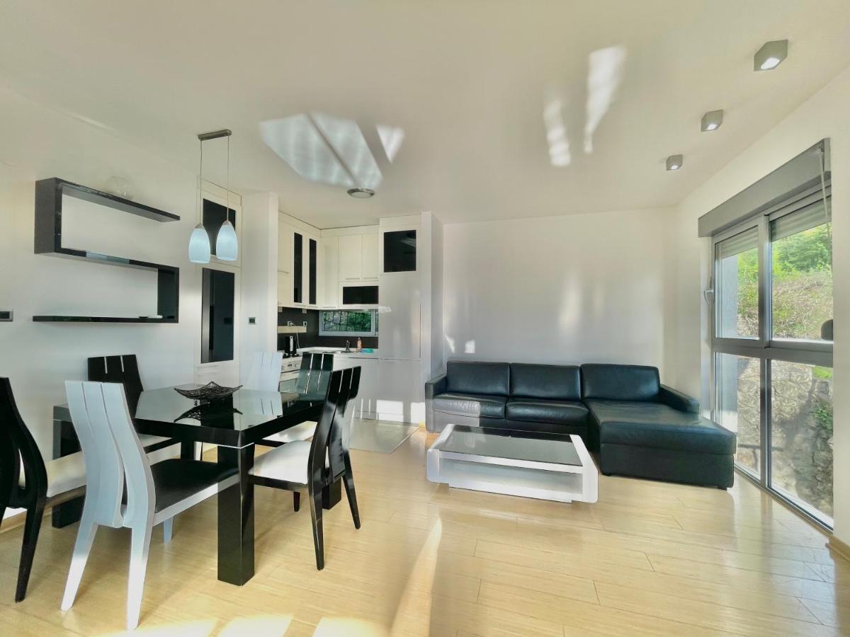 Seaview Apartments with Pool Przno - Podlicak Sveti Stefan Zewnętrze zdjęcie